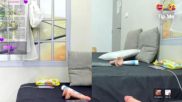 Iam charlotte69 online show from March 18, 3:42 am