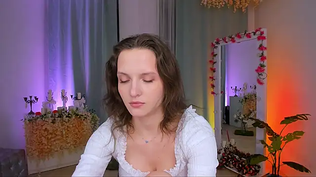 Ariadna Shy online show from March 22, 5:17 am