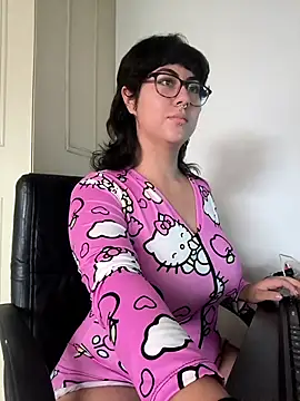 Snapshot of Jasmin_switch chatting on June 5, 2:34 pm Jasmin switch online show from June 5, 2:34 pm