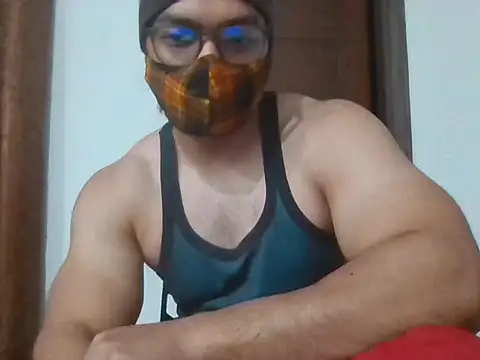 Snapshot of NunnuLelo chatting on April 10, 10:47 pm NunnuLelo online show from April 10, 10:47 pm