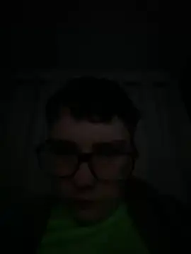 Snapshot of Daniel2906 chatting on December 16, 11:21 pm Daniel2906 online show from December 16, 11:21 pm