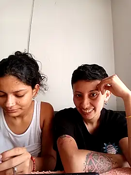 Mei and Gaby online show from March 7, 3:42 pm