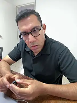 Snapshot of AdrianGarcia89 chatting on June 11, 1:27 am AdrianGarcia89 online show from June 11, 1:27 am