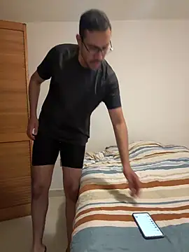Snapshot of AdrianGarcia89 chatting on June 23, 5:05 am AdrianGarcia89 online show from June 23, 5:05 am