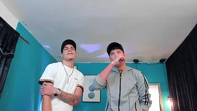 Oficial KingOfHeavens online show from December 20, 9:33 pm