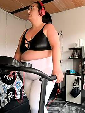 Snapshot of Natymendoza998 chatting on February 4, 8:36 pm Natymendoza998 online show from February 4, 8:36 pm