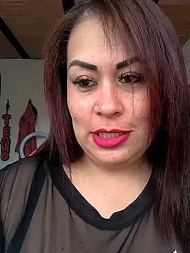 Snapshot of Natymendoza998 chatting on February 10, 8:24 pm Natymendoza998 online show from February 10, 8:24 pm