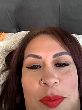 Snapshot of Natymendoza998 chatting on March 11, 8:26 pm Natymendoza998 online show from March 11, 8:26 pm