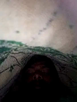 Snapshot of Anji8639 chatting on December 19, 2:18 am Anji8639 online show from December 19, 2:18 am