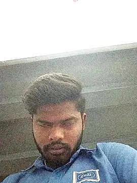 Snapshot of Anji8639 chatting on February 8, 11:41 pm Anji8639 online show from February 8, 11:41 pm