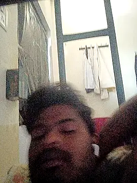 Snapshot of Anji8639 chatting on February 20, 9:32 am Anji8639 online show from February 20, 9:32 am