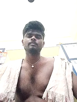 Snapshot of Anji8639 chatting on June 3, 9:45 am Anji8639 online show from June 3, 9:45 am