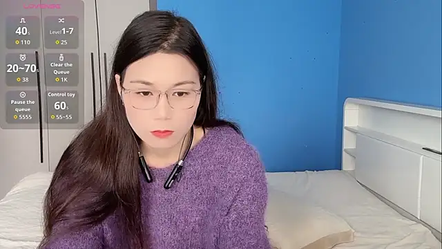 Snapshot of Emma-mimi chatting on December 22, 5:15 am Emma-mimi online show from December 22, 5:15 am