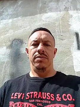 L hotcream online show from March 3, 2:23 pm