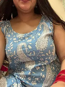 Snapshot of missmisha01 chatting on June 23, 6:44 am missmisha01 online show from June 23, 6:44 am