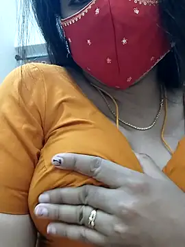 Snapshot of tamilrojaodi chatting on May 10, 8:36 pm tamilrojaodi online show from May 10, 8:36 pm