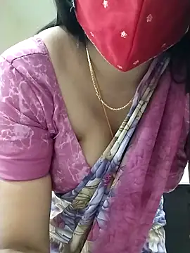 Snapshot of tamilrojaodi chatting on May 17, 10:28 pm tamilrojaodi online show from May 17, 10:28 pm
