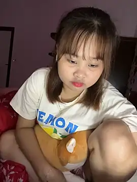 Snapshot of Mina6868 chatting on December 17, 1:17 pm Mina6868 online show from December 17, 1:17 pm