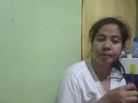 Snapshot of annawet chatting on June 22, 1:19 pm annawet online show from June 22, 1:19 pm