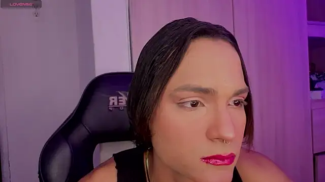 Snapshot of tiffanyy_777 chatting on July 5, 3:34 am tiffanyy 777 online show from July 5, 3:34 am
