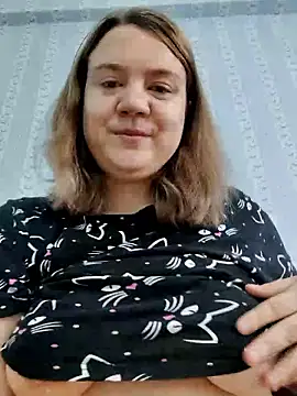 Snapshot of TiffanyStern chatting on January 13, 9:58 am TiffanyStern online show from January 13, 9:58 am
