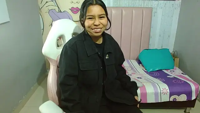 chloe lust online show from December 19, 6:31 am