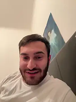 Snapshot of _Yuns chatting on December 17, 11:00 pm Yuns online show from December 17, 11:00 pm