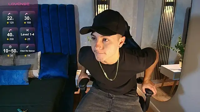 Snapshot of Noah_Clarkk chatting on July 29, 5:33 pm Noah Clarkk online show from July 29, 5:33 pm