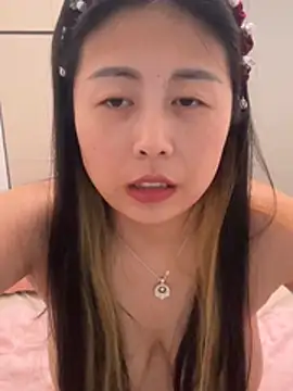 zzdd999 online show from June 25, 5:17 pm