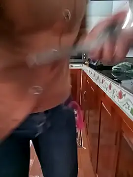 Sweet-Berryy online show from December 19, 4:41 am