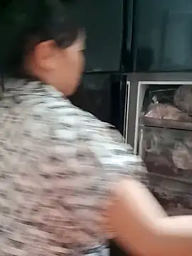 Sweet-Berryy online show from March 2, 3:52 am