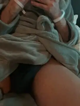 Snapshot of PAMI777 chatting on February 9, 7:51 pm PAMI777 online show from February 9, 7:51 pm