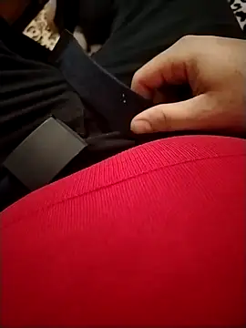 BHugo85269 online show from February 7, 1:15 pm