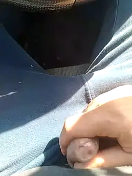 BHugo85269 online show from March 18, 8:50 am