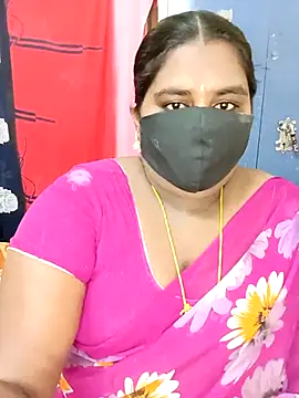 Snapshot of sirisha__9 chatting on May 5, 8:44 am sirisha 9 online show from May 5, 8:44 am