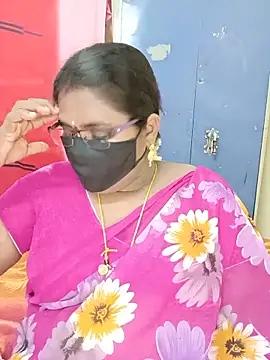 Snapshot of sirisha__9 chatting on May 15, 11:56 pm sirisha 9 online show from May 15, 11:56 pm