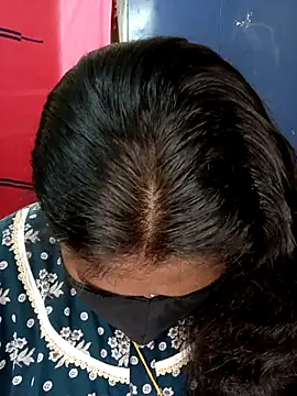 Snapshot of sirisha__9 chatting on May 16, 12:04 pm sirisha 9 online show from May 16, 12:04 pm