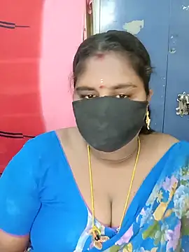 Snapshot of sirisha__9 chatting on May 18, 5:35 am sirisha 9 online show from May 18, 5:35 am