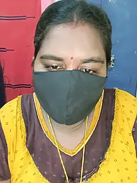 Snapshot of sirisha__9 chatting on May 30, 1:03 am sirisha 9 online show from May 30, 1:03 am