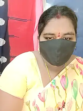 Snapshot of sirisha__9 chatting on June 6, 1:11 am sirisha 9 online show from June 6, 1:11 am