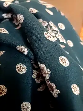 Snapshot of sirisha__9 chatting on June 12, 11:09 am sirisha 9 online show from June 12, 11:09 am