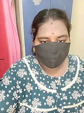 Snapshot of sirisha__9 chatting on July 7, 4:33 pm sirisha 9 online show from July 7, 4:33 pm