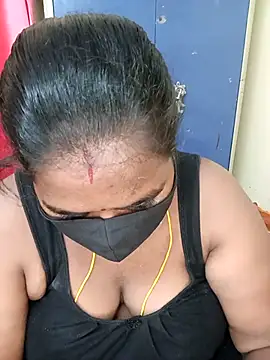 Snapshot of sirisha__9 chatting on July 12, 2:24 am sirisha 9 online show from July 12, 2:24 am