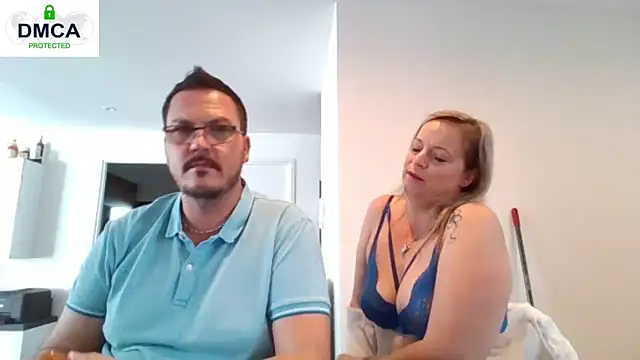 Miss-Chupagirly online show from April 28, 7:57 am