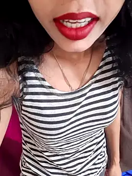 Snapshot of Anjali680 chatting on April 5, 3:04 am Anjali680 online show from April 5, 3:04 am