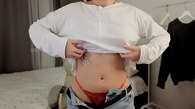 fallin lovee online show from February 27, 7:47 pm