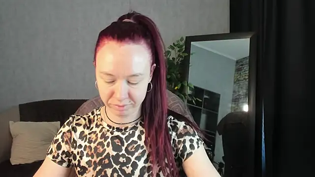 Snapshot of Spoty_Kate_ chatting on May 15, 12:50 am Spoty Kate online show from May 15, 12:50 am