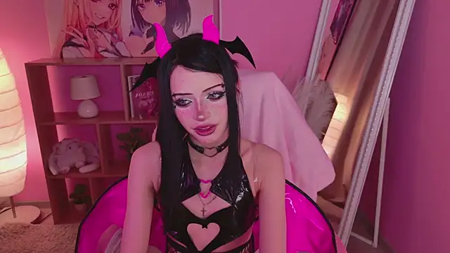 Dark Diva online show from March 6, 9:33 pm