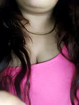 Snapshot of Lobna-66 chatting on June 11, 11:47 pm Lobna-66 online show from June 11, 11:47 pm
