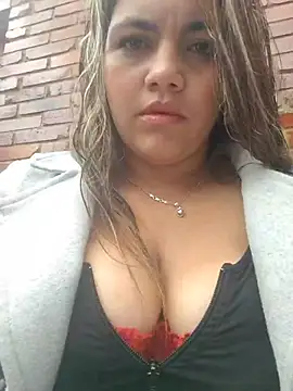 Ivy enjoy online show from July 3, 5:19 pm